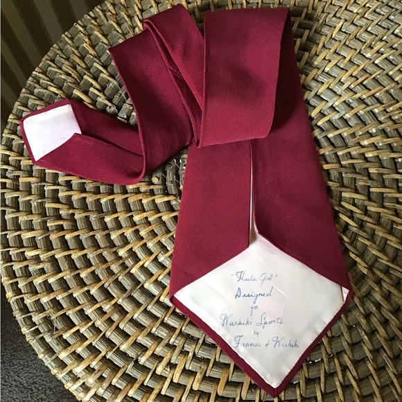 Collectible Vintage Hand Painted Hula Girl Tie - Picture 2 of 2